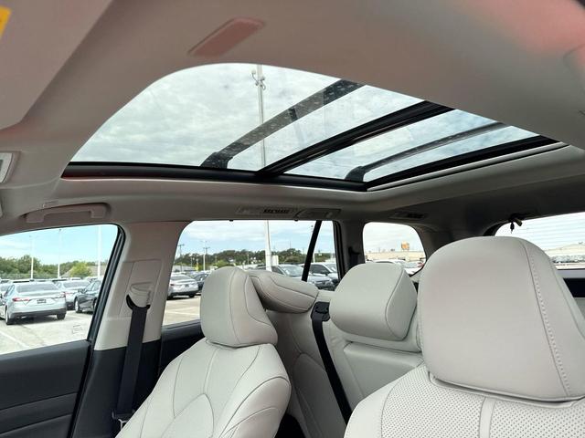 Photo of 2025 Storm Cloud Toyota Grand Highlander