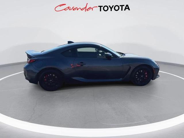 Photo of 2025 Pavement Toyota GR86