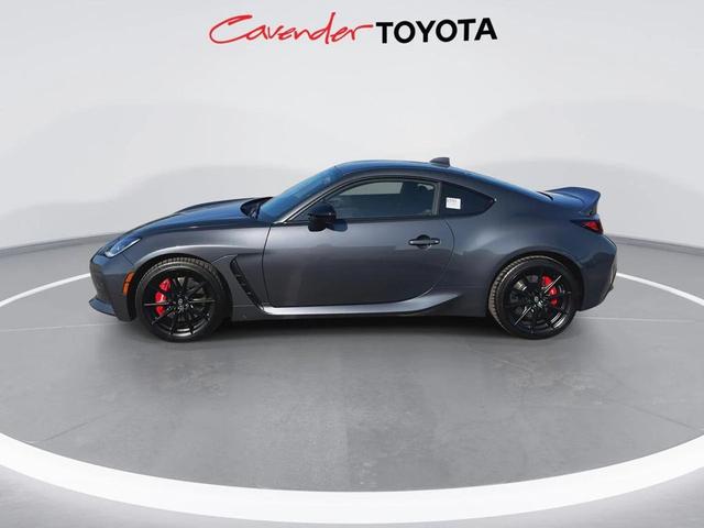 Photo of 2025 Pavement Toyota GR86