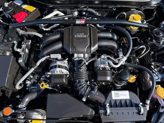 Photo of 2025 Pavement Toyota GR86