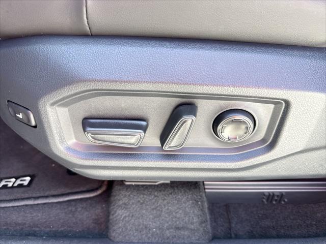 Photo of 2025 Wind Chill Pearl Toyota Tundra Hybrid