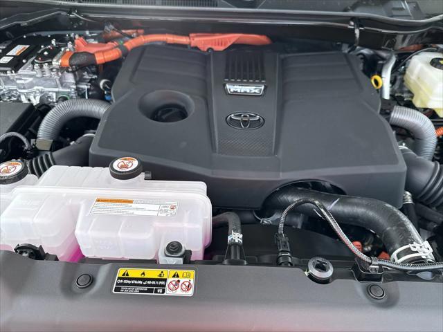 Photo of 2025 Wind Chill Pearl Toyota Tundra Hybrid
