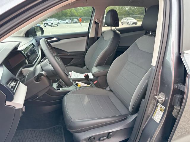 Photo of 2022 Platinum Gray Metallic Volkswagen Taos