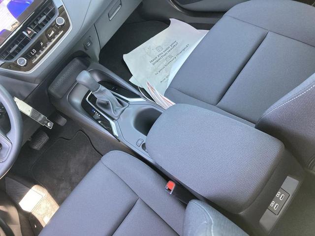 Photo of 2025 Ice Cap Toyota Corolla