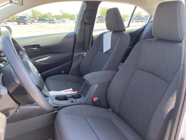 Photo of 2025 Ice Cap Toyota Corolla
