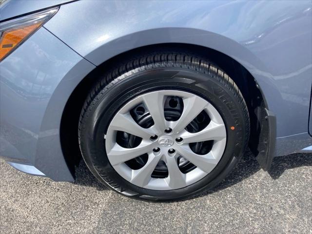 Photo of 2025 Celestite Toyota Corolla