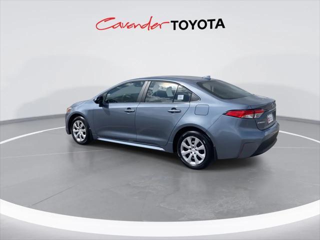 Photo of 2025 Celestite Toyota Corolla