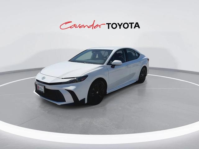 Photo of 2025 Ice Cap Toyota Camry