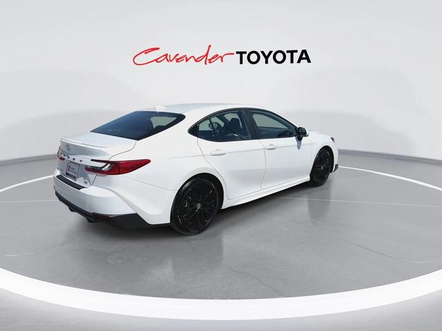 Photo of 2025 Ice Cap Toyota Camry