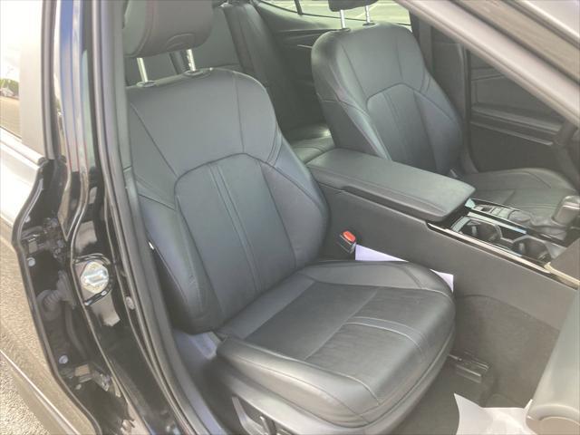 Photo of 2025 Midnight Black Metallic Toyota Camry