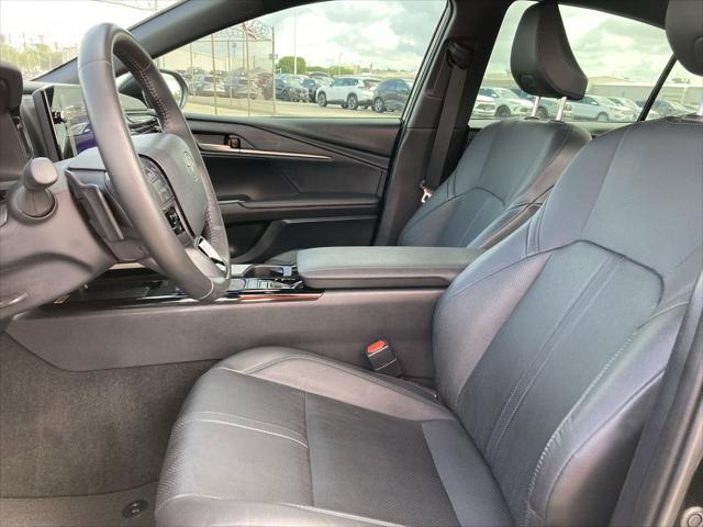Photo of 2025 Midnight Black Metallic Toyota Camry