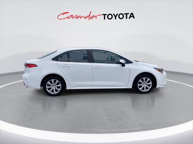 Photo of 2025 Ice Cap Toyota Corolla