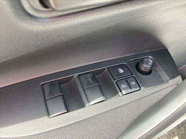 Photo of 2025 Ice Cap Toyota Corolla