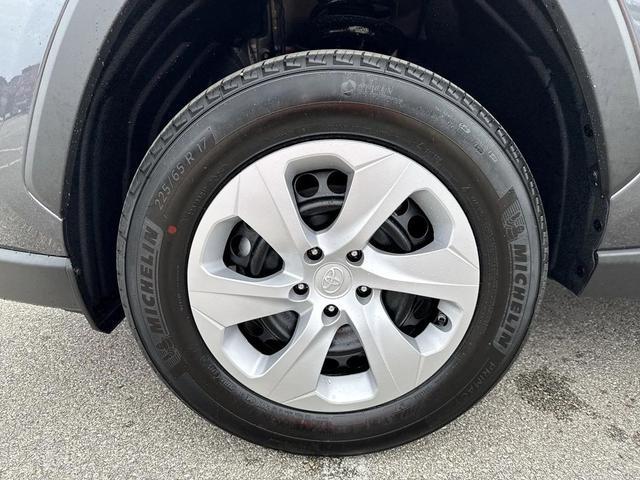 Photo of 2025 Magnetic Gray Toyota RAV4