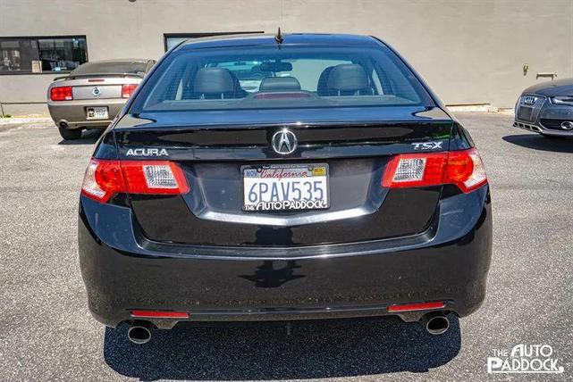 Photo of 2010 Crystal Black Pearl Acura TSX