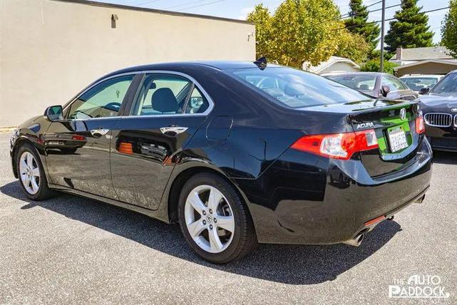 Photo of 2010 Crystal Black Pearl Acura TSX