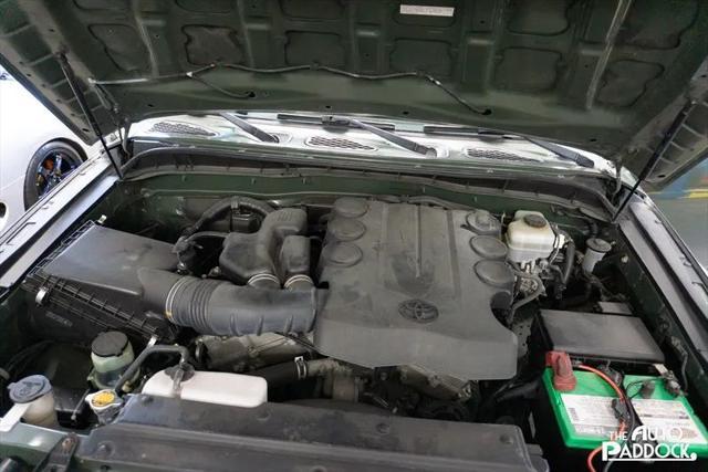 Photo of 2011 Army Green with White Roof Toyota FJ Cruiser