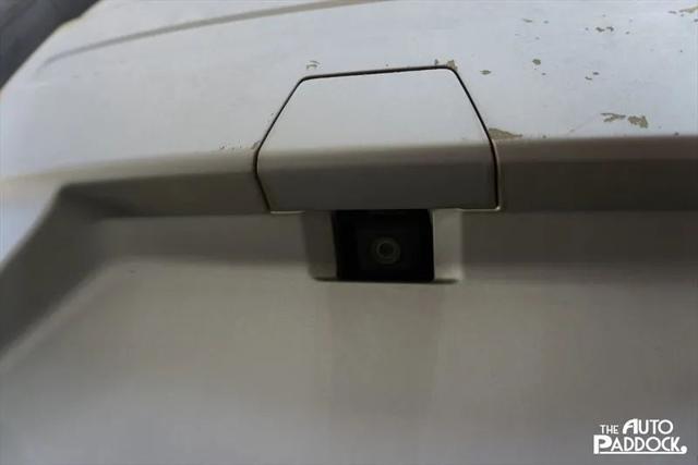 Photo of 2011 Army Green with White Roof Toyota FJ Cruiser