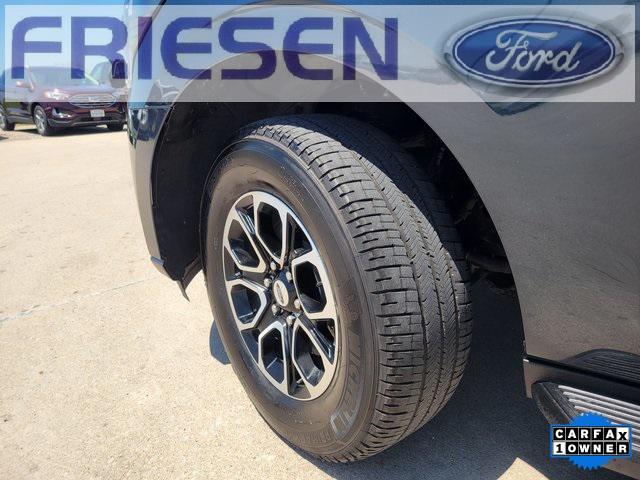 Photo of 2024 Blue Metallic Ford Expedition Max