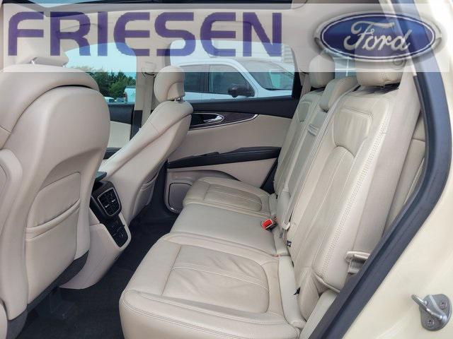 Photo of 2016 Platinum Lincoln MKX