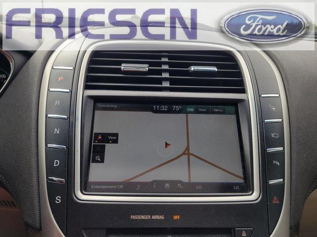 Photo of 2016 Platinum Lincoln MKX