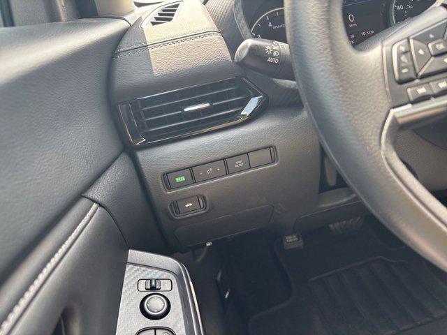 Photo of 2024 Electric Blue Metallic Nissan Sentra