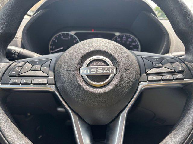 Photo of 2024 Electric Blue Metallic Nissan Sentra
