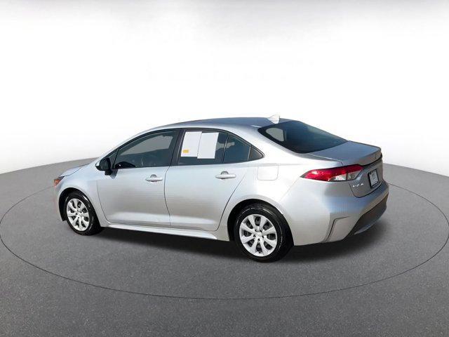 Photo of 2022 Celestite Toyota Corolla