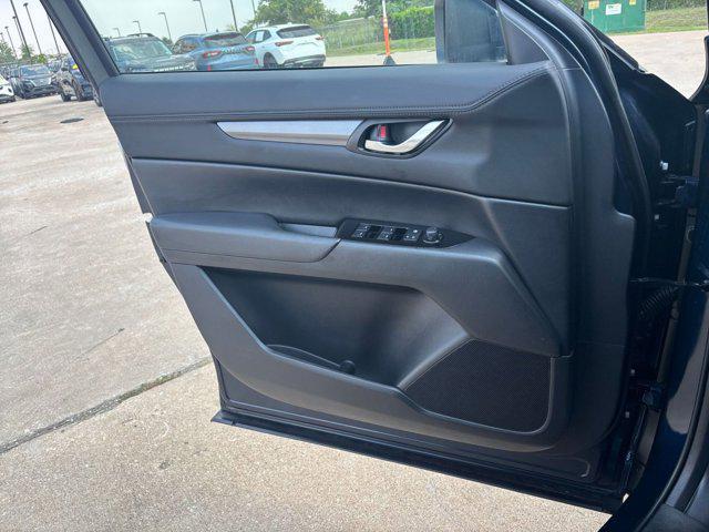 Photo of 2025 Deep Crystal Blue Mica Mazda CX-5
