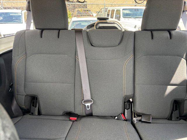 Photo of 2025 Black Clearcoat Jeep Wrangler