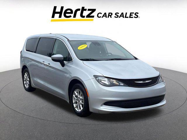2023 Chrysler Voyager