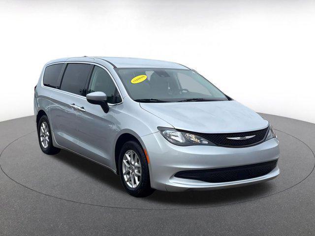 2023 Chrysler Voyager