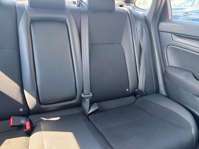 Photo of 2025 Solar Silver Metallic Honda Civic