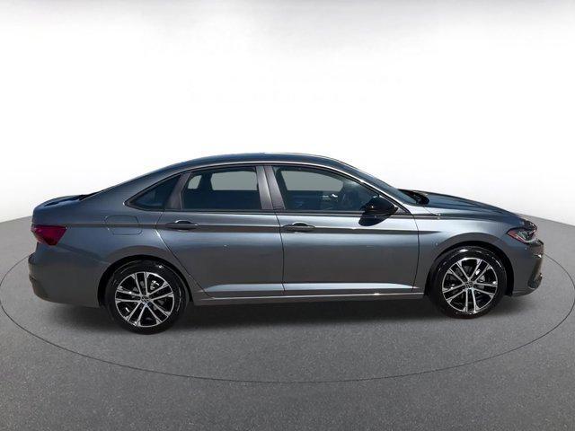 Photo of 2025 Gray Volkswagen Jetta