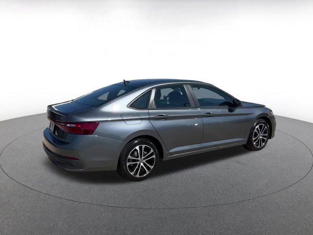 Photo of 2025 Gray Volkswagen Jetta