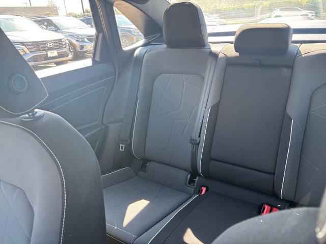 Photo of 2025 Gray Volkswagen Jetta