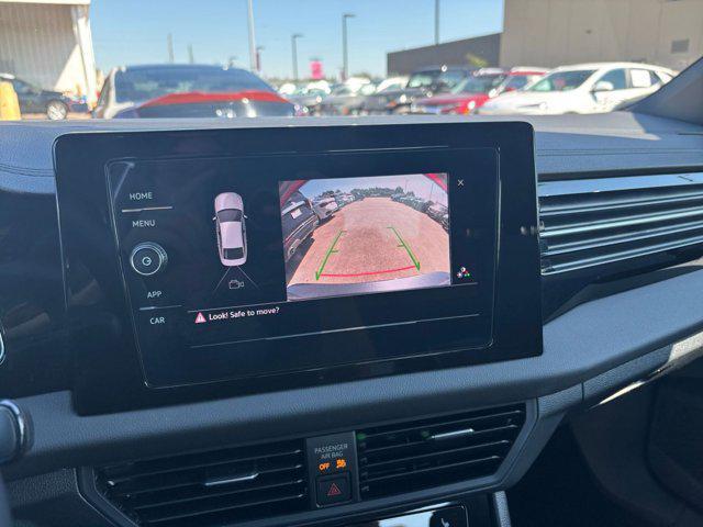 Photo of 2025 Gray Volkswagen Jetta