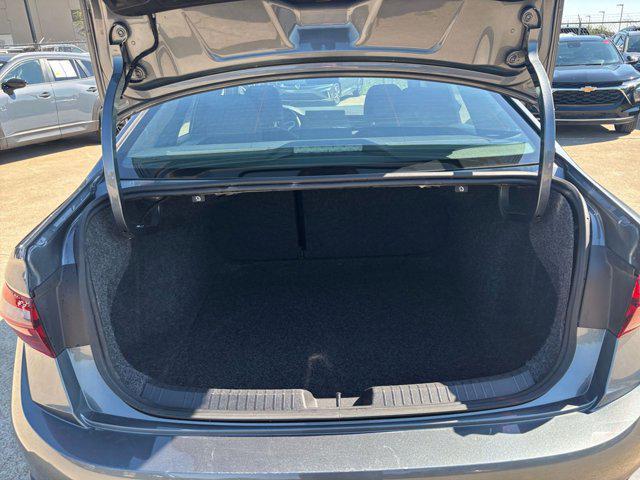 Photo of 2025 Gray Volkswagen Jetta