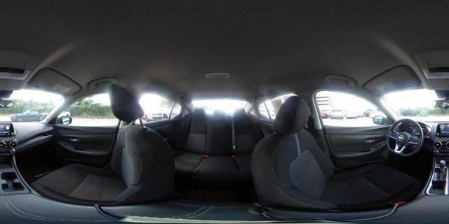 Photo of 2024 Gun Metallic Nissan Sentra