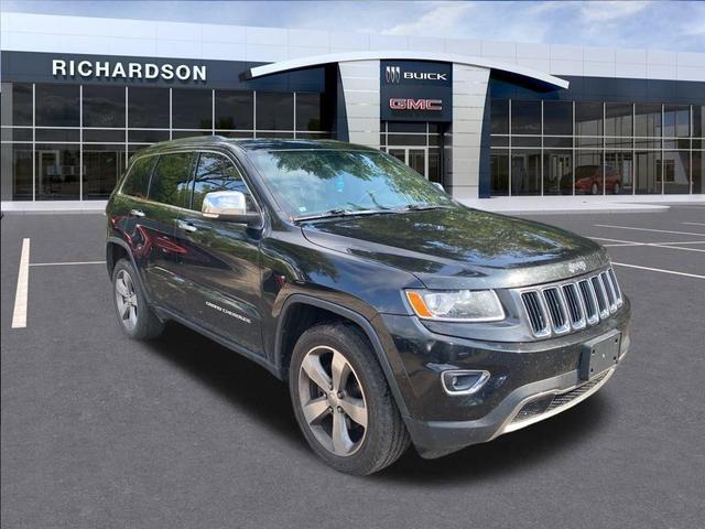 Photo of 2014 Brilliant Black Crystal Pearlcoat Jeep Grand Cherokee