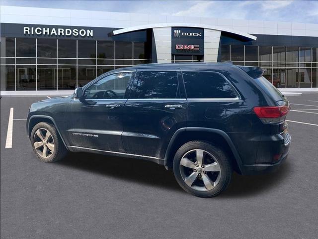 Photo of 2014 Brilliant Black Crystal Pearlcoat Jeep Grand Cherokee