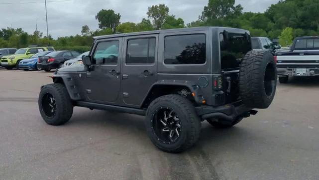 Photo of 2016 Granite Crystal Metallic Jeep Wrangler Unlimited