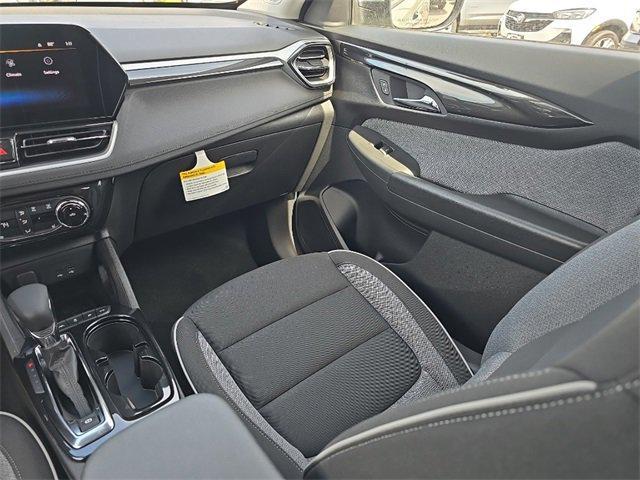 Photo of 2026 Green Chevrolet Trailblazer