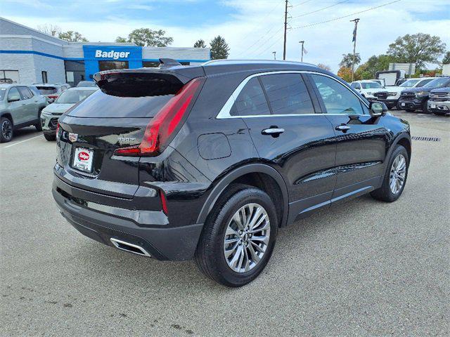 Photo of 2025 Black Cadillac XT4