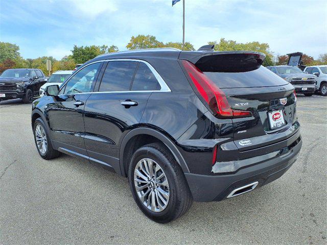Photo of 2025 Black Cadillac XT4
