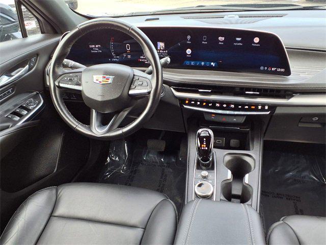 Photo of 2025 Black Cadillac XT4