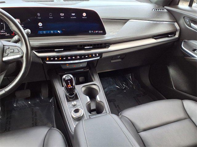 Photo of 2025 Black Cadillac XT4
