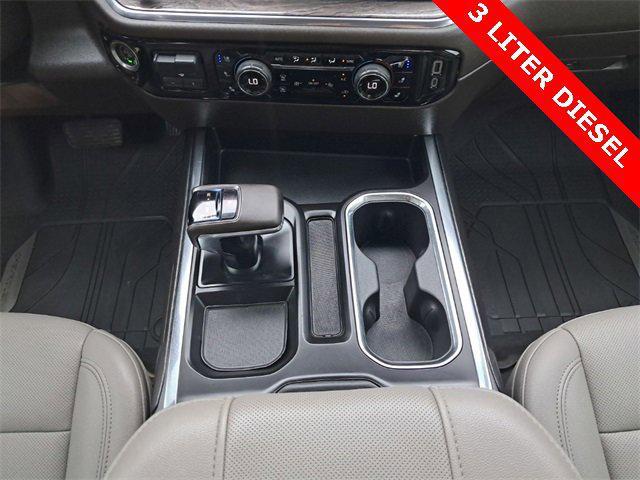 Photo of 2023 White Chevrolet Silverado 1500
