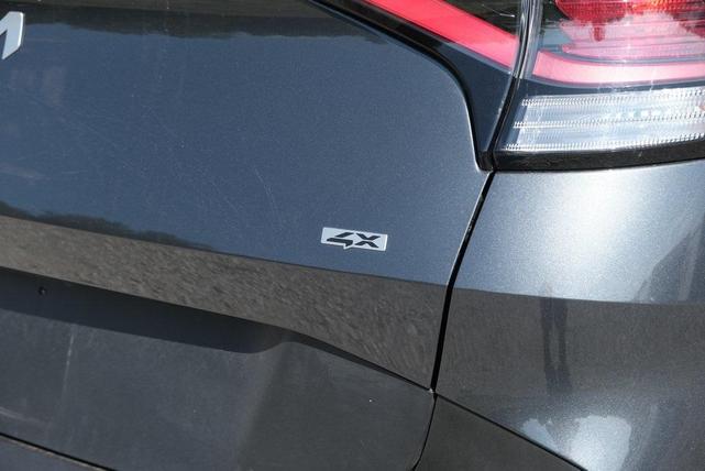 Photo of 2024 Gravity Gray Kia Sportage