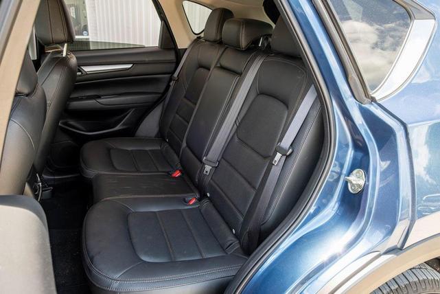 Photo of 2022 Eternal Blue Mica Mazda CX-5